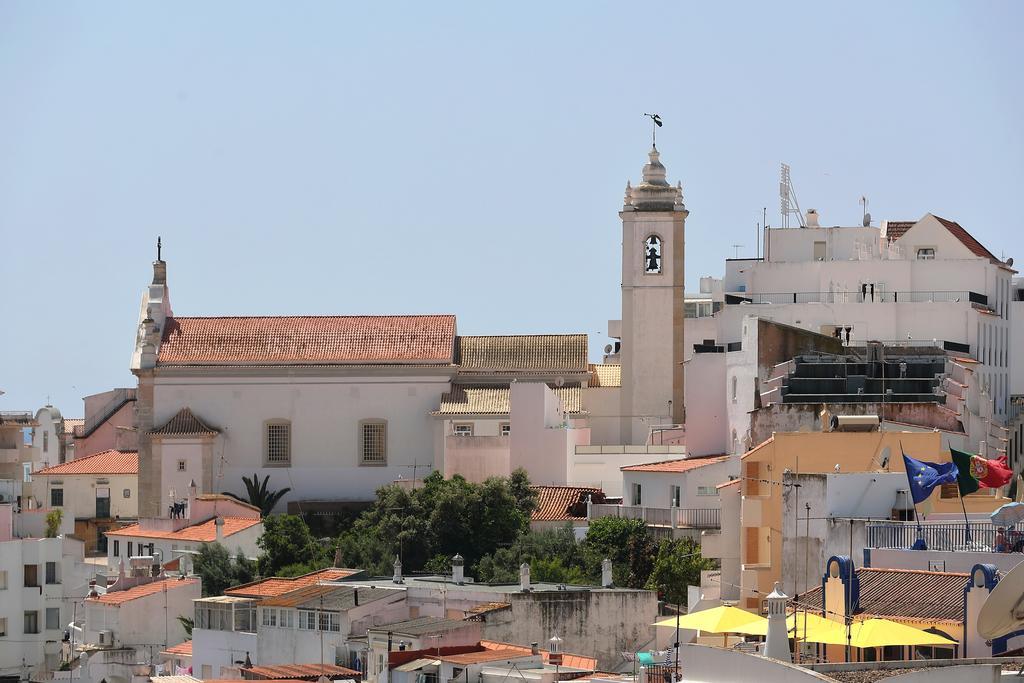 Original 3 Bedroom Downtown Albufeira Bagian luar foto