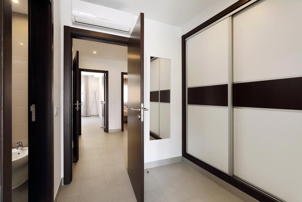 Original 3 Bedroom Downtown Albufeira Bagian luar foto