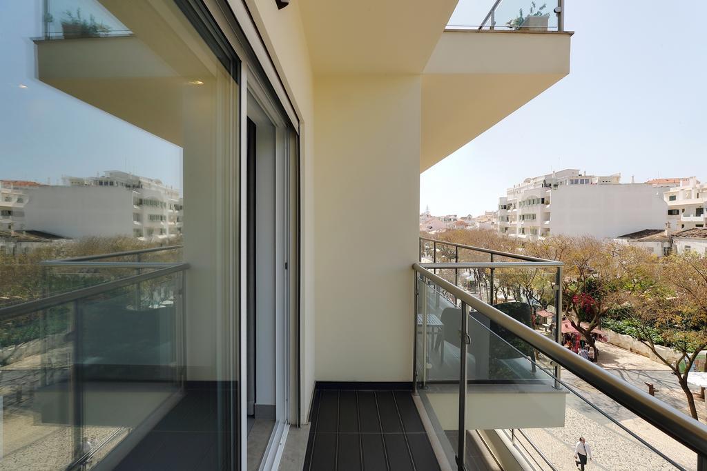 Original 3 Bedroom Downtown Albufeira Bagian luar foto