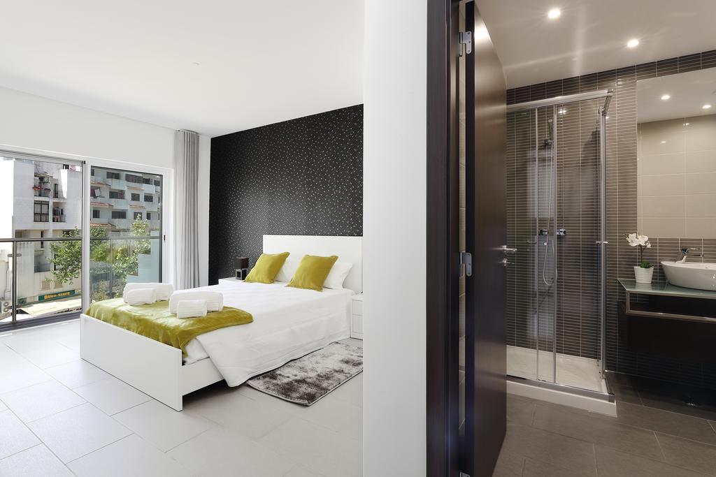 Original 3 Bedroom Downtown Albufeira Bagian luar foto