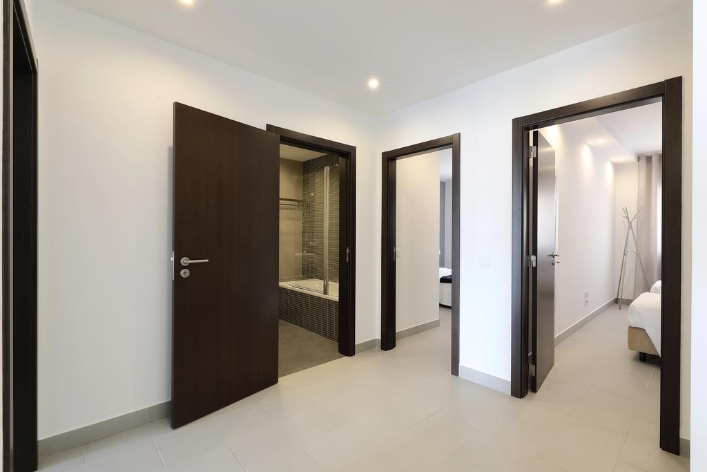 Original 3 Bedroom Downtown Albufeira Bagian luar foto
