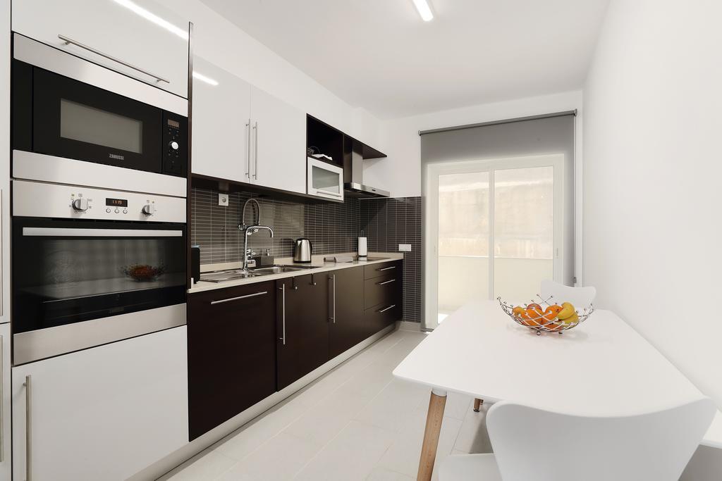 Original 3 Bedroom Downtown Albufeira Bagian luar foto